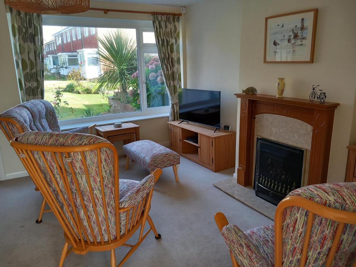 Seair Villa Rustington Exterior photo